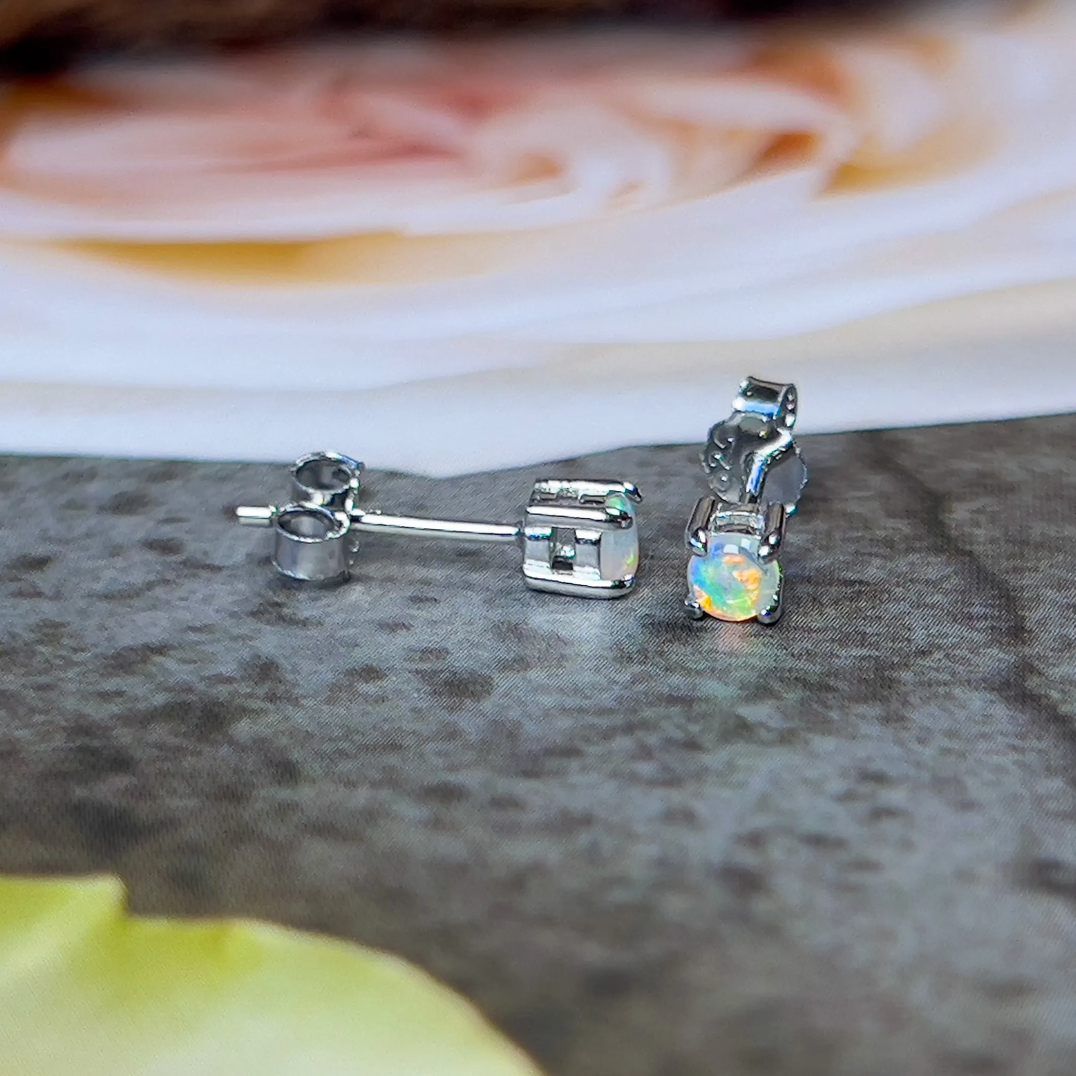 9KT White Gold Crystal Opal Stud Earrings, 3.5mm, Handmade Dainty Gift for Her, Birthstone Jewelry