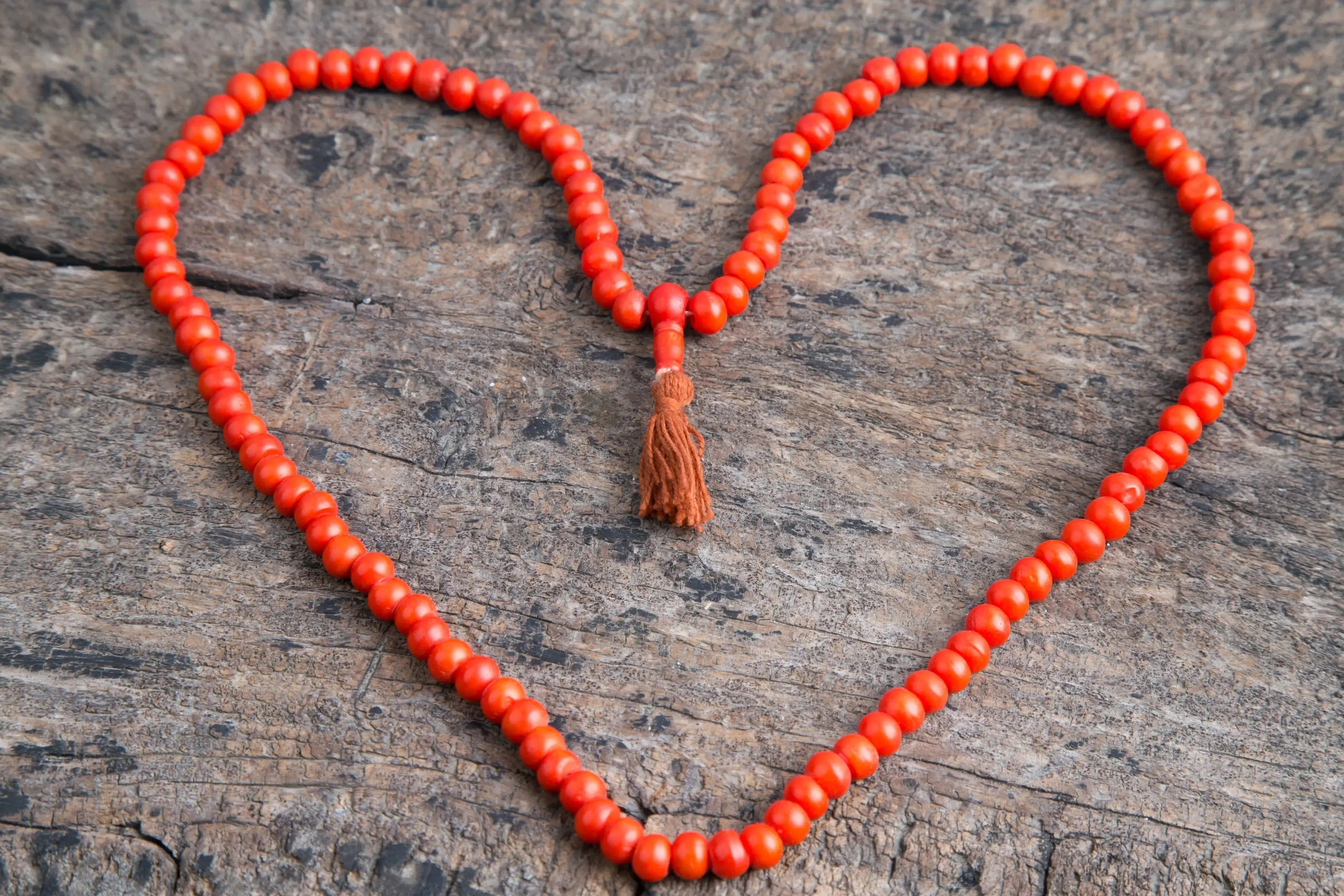 Antique Tibetan Prayer Mala Lucky Bracelets: Elevate Your Style with Spiritual Charm