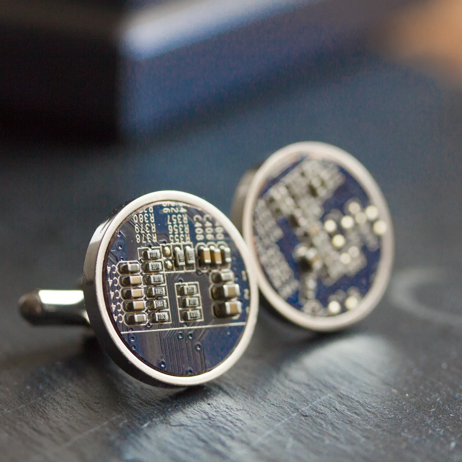 Circuit board cufflinks in stainless steel (no resin coating)