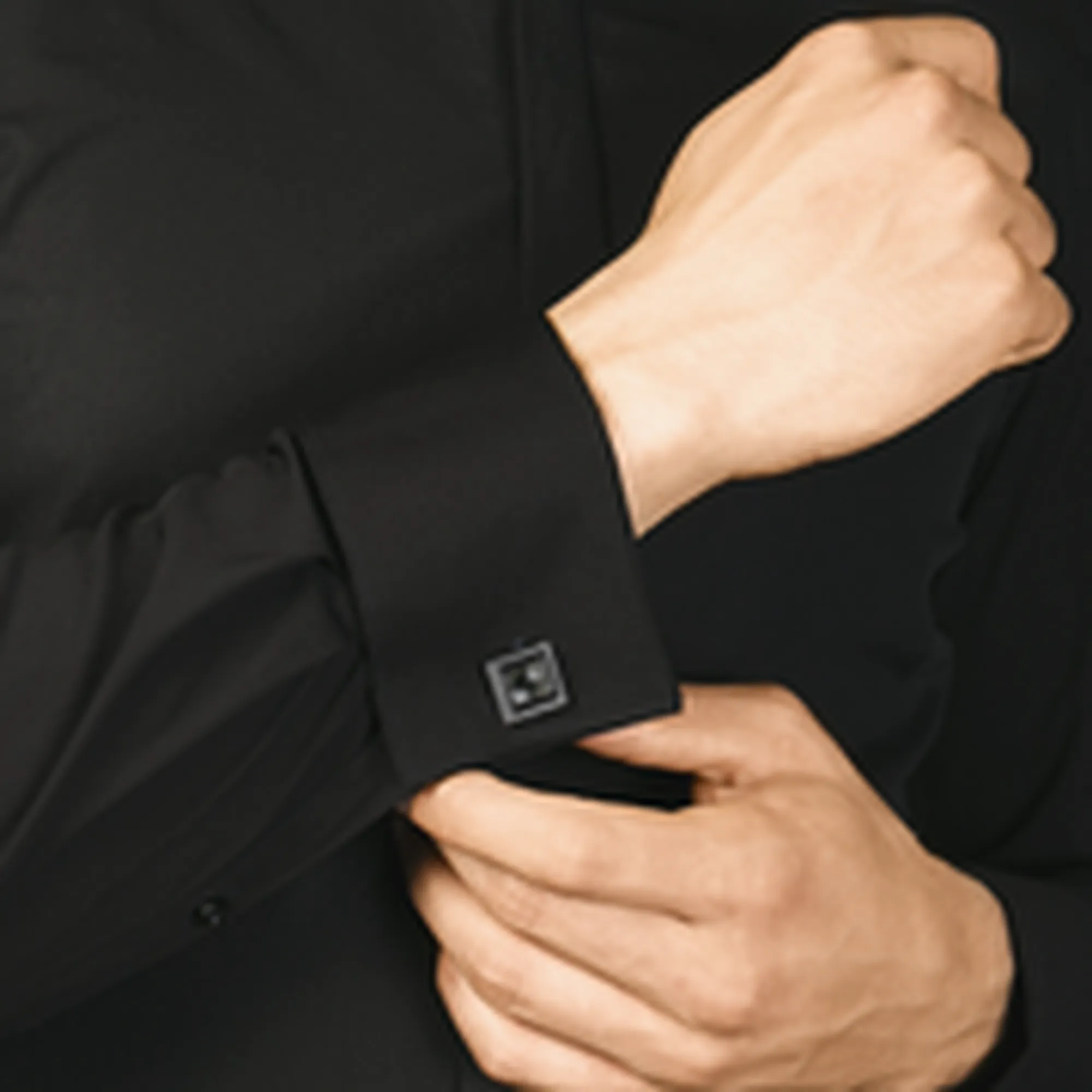 Quadrato cufflinks with black enamel & black Swarovski elements - Tateossian